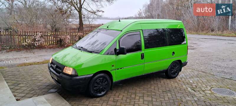 Мінівен Peugeot Expert 1999 в Шумську