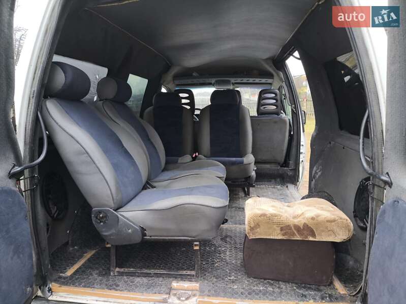 Мінівен Peugeot Expert 2000 в Олевську