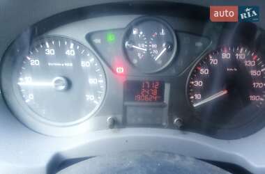 Мінівен Peugeot Expert 2010 в 