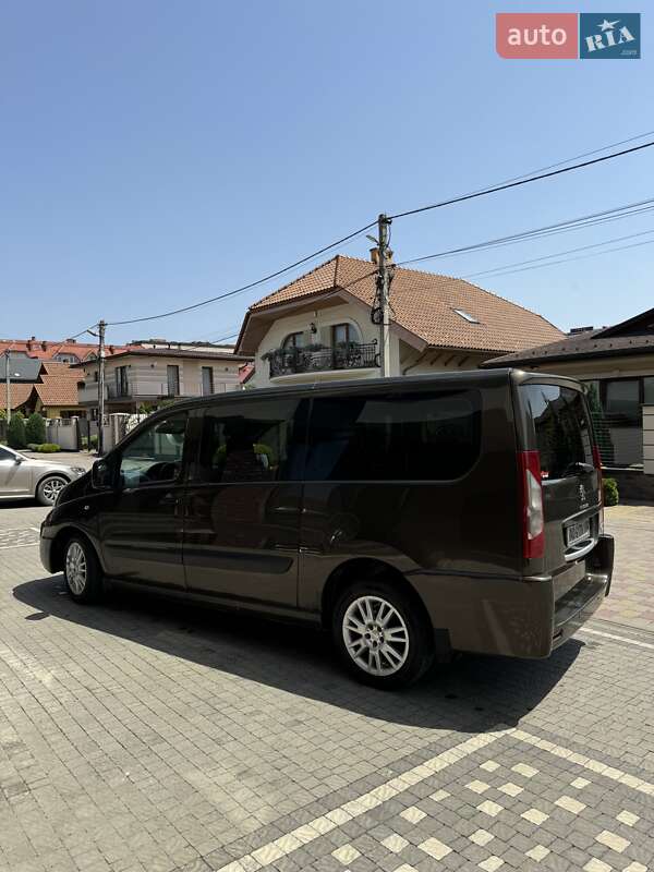Мінівен Peugeot Expert 2012 в Ужгороді