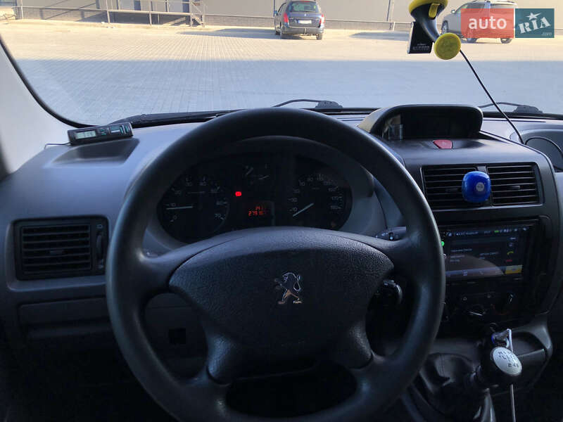 Мінівен Peugeot Expert 2007 в Трускавці