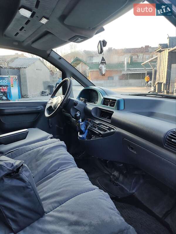 Вантажний фургон Peugeot Expert 2000 в Шепетівці