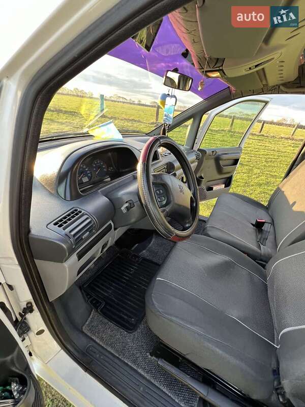 Минивэн Peugeot Expert 2002 в Жидачове