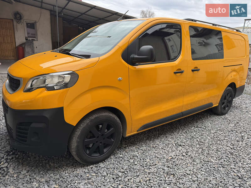Минивэн Peugeot Expert 2018 в 