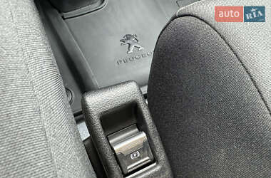 Грузовой фургон Peugeot Expert 2024 в 