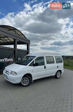 Мінівен Peugeot Expert 2003 в 