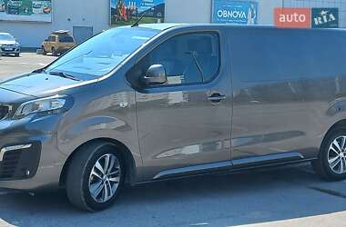 Грузовой фургон Peugeot Expert 2016 в 
