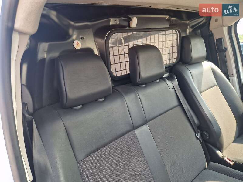 Грузовой фургон Peugeot Expert 2019 в Львове фото 9 Грузовой фургон Peugeot Expert 2019 в Львове