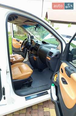 Минивэн Peugeot Expert 2009 в 