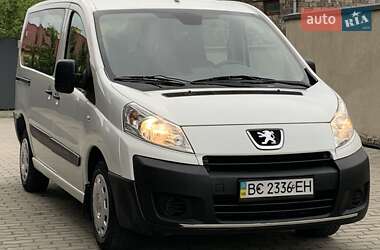 Минивэн Peugeot Expert 2008 в Жовкве