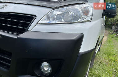 Мінівен Peugeot Expert 2015 в 