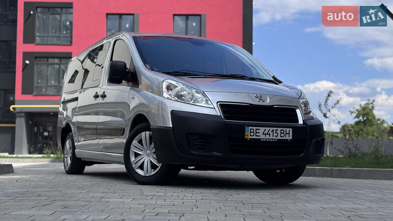 Мінівен Peugeot Expert 2012 в Івано-Франківську