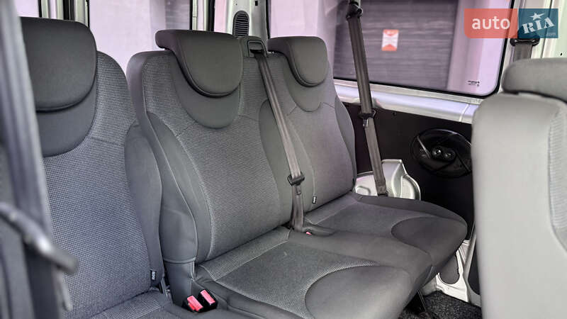 Мінівен Peugeot Expert 2012 в Івано-Франківську