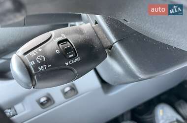Грузовой фургон Peugeot Expert 2016 в 
