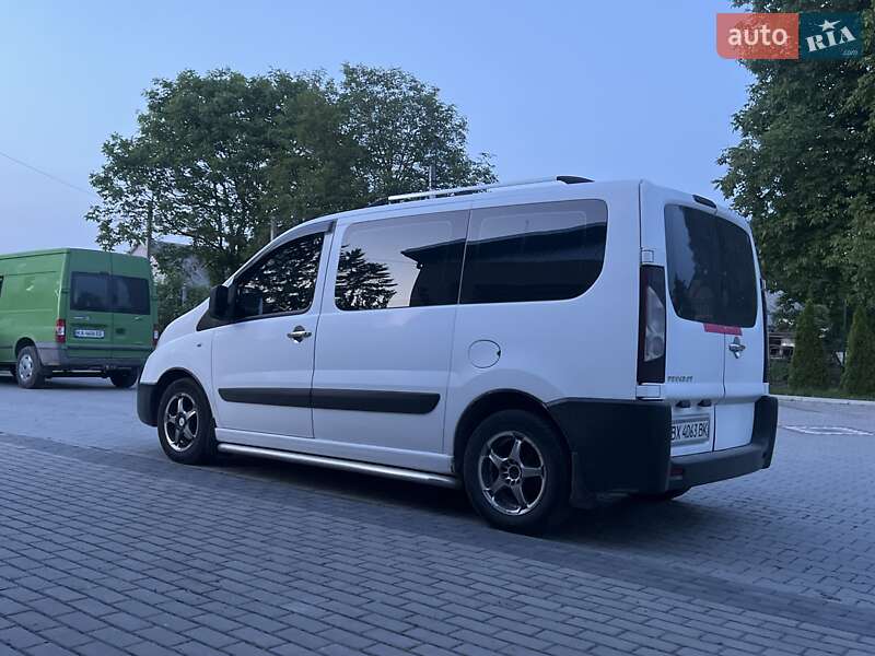 Минивэн Peugeot Expert 2007 в Полонном