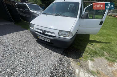 Грузовой фургон Peugeot Expert 2002 в 
