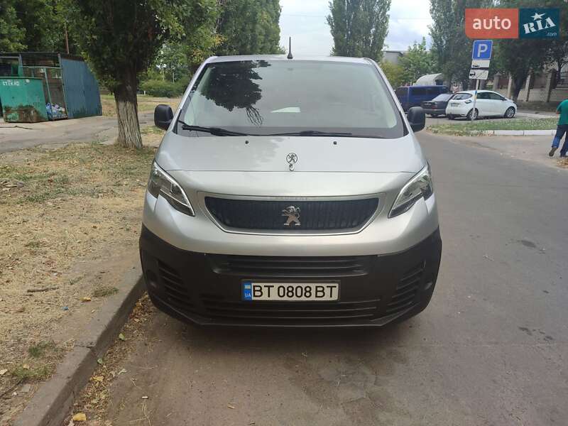 Peugeot Expert 2016