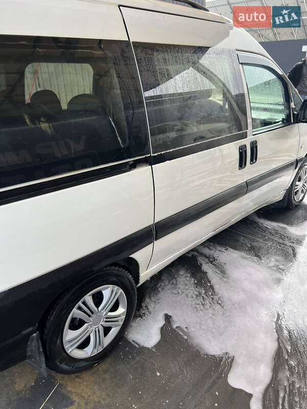 Мінівен Peugeot Expert 2006 в Самборі