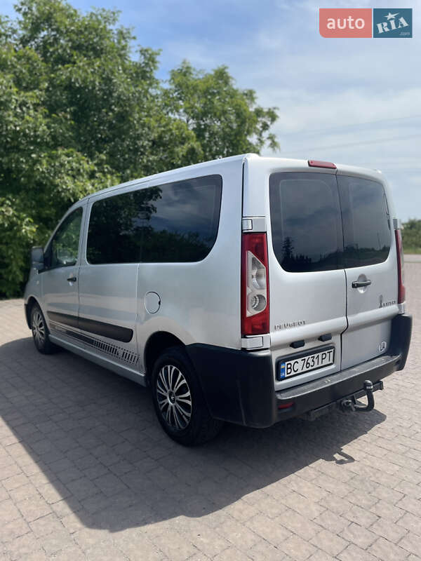 Мінівен Peugeot Expert 2007 в Буську