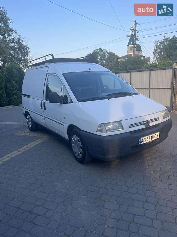 Грузовой фургон Peugeot Expert 2001 в 