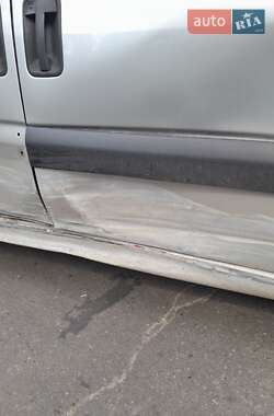 Минивэн Peugeot Expert 2006 в 