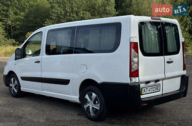 Минивэн Peugeot Expert 2008 в 