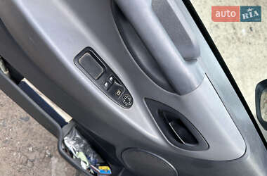 Грузовой фургон Peugeot Expert 2009 в 