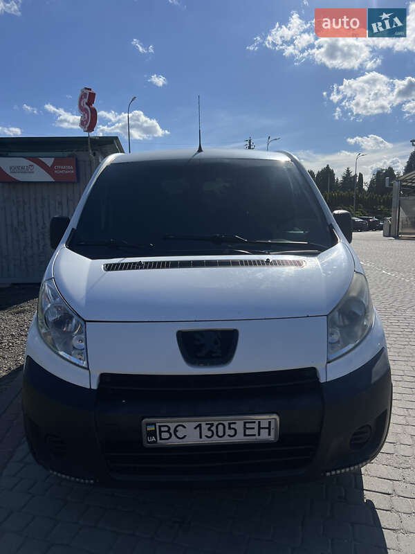 Минивэн Peugeot Expert 2007 в 