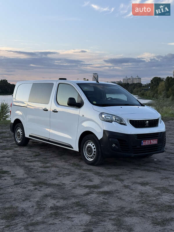 Грузовой фургон Peugeot Expert 2020 в 