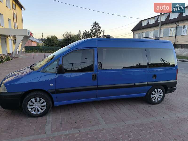 Минивэн Peugeot Expert 2005 в 