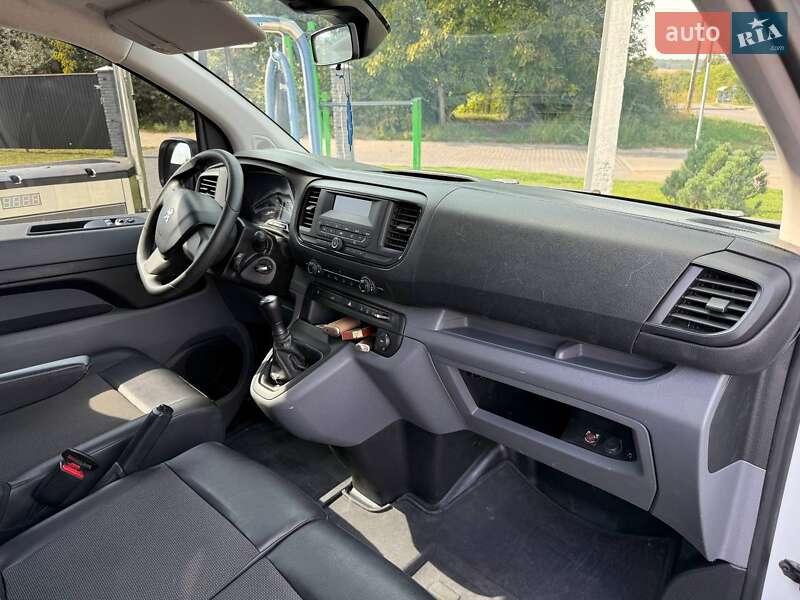 Грузовой фургон Peugeot Expert 2017 в Фастове