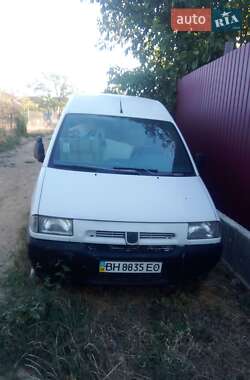 Грузовой фургон Peugeot Expert 1998 в 