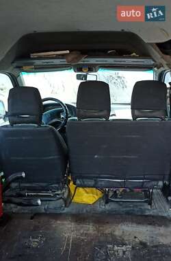 Мінівен Peugeot Expert 1999 в Кельменцях