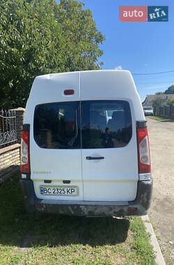 Грузопассажирский фургон Peugeot Expert 2012 в 