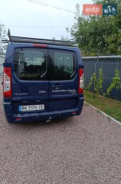 Минивэн Peugeot Expert 2013 в 