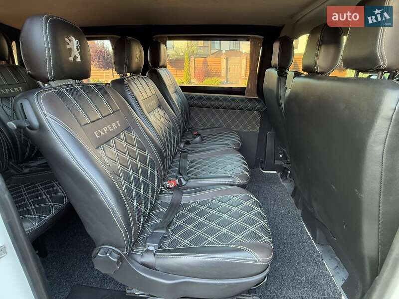 Мінівен Peugeot Expert 2017 в Києві фото 75 Мінівен Peugeot Expert 2017 в Києві