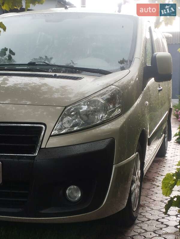 Peugeot Expert 2012
