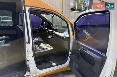 Минивэн Peugeot Expert 2005 в 