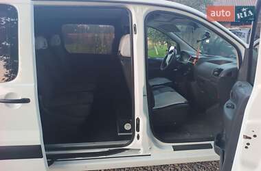 Минивэн Peugeot Expert 2015 в 