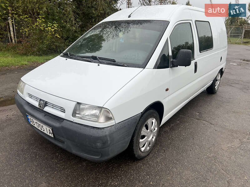 Минивэн Peugeot Expert 2000 в 