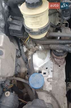 Мінівен Peugeot Expert 2003 в 