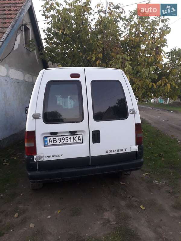 Минивэн Peugeot Expert 2005 в Сарате