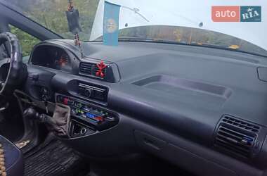 Мінівен Peugeot Expert 2003 в 