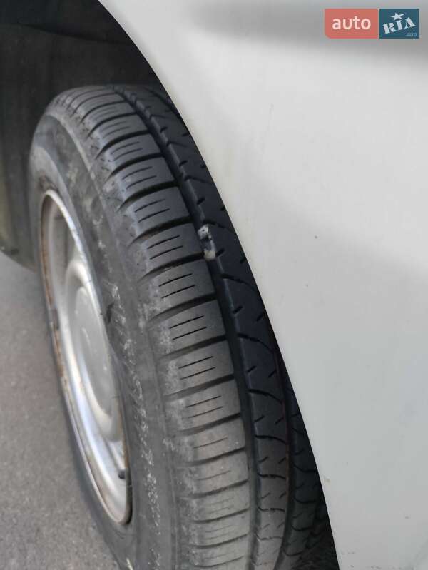 Минивэн Peugeot Expert 2002 в Черноморске