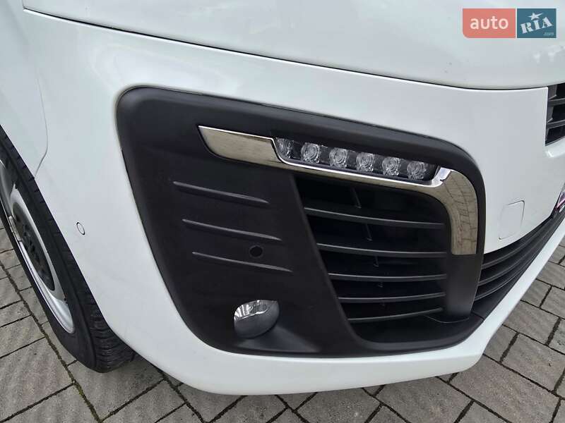 Грузовой фургон Peugeot Expert 2020 в Стрые