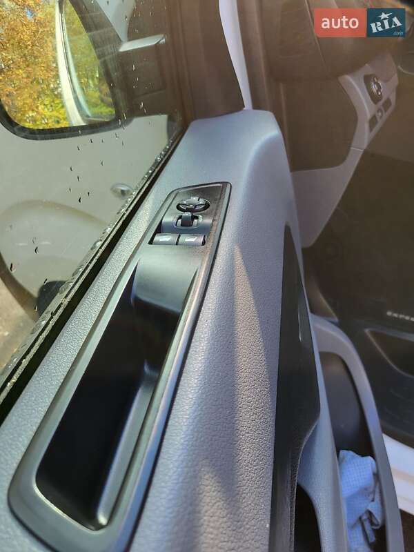 Вантажний фургон Peugeot Expert 2019 в Житомирі фото 27 Вантажний фургон Peugeot Expert 2019 в Житомирі