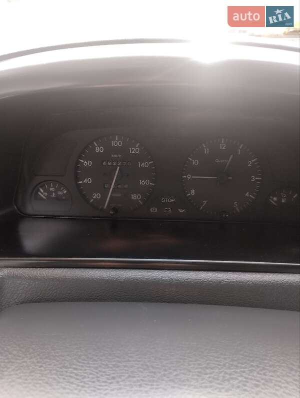 Минивэн Peugeot Expert 1999 в Корце