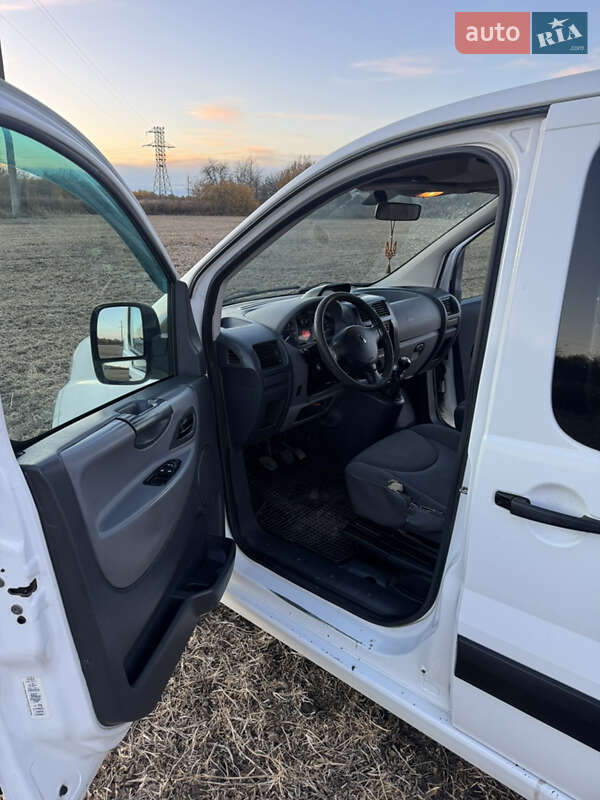 Мінівен Peugeot Expert 2009 в Жидачові