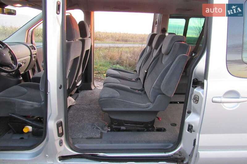 Мінівен Peugeot Expert 2009 в Лосинівці фото 9 Мінівен Peugeot Expert 2009 в Лосинівці