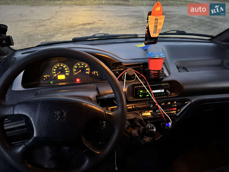 Грузовой фургон Peugeot Expert 1999 в Глыбокой